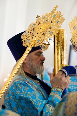 Митрополит Игнатий совершил Божественную литургию в храме святого апостола и евангелиста Иоанна Богослова с. Казанла Базарно-Карабулакского района