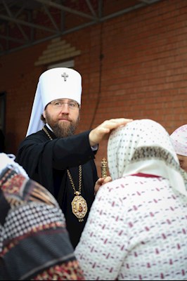 Митрополит Игнатий совершил Литургию в храме великомученика Георгия Победоносца г. Саратова
