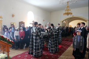 Литургия Преждеосвященных Даров в храме в честь Казанской иконы Божией Матери р.п.Татищево