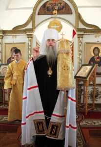Божественная литургия в Спасо-Преображенском мужском монастыре Саратова