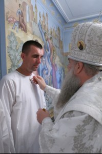 Крещальная литургия в Свято-Троицком соборе Саратова
