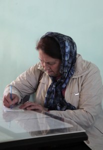 Всенощное бдение c Чином Воздвижения Креста в Духосошественском соборе города Саратова