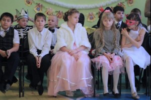 Священник стал гостем Новогодней елки в школе-интернате