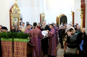 Божественная литургия в храме великомученика Георгия Победоносца г. Саратова