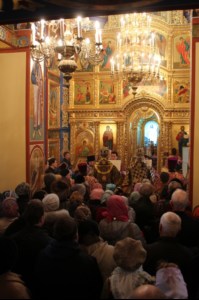 Божественная литургия в кафедральном соборе Казанской иконы Божией Матери г. Элисты