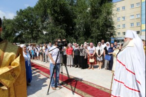 Чин основания храма во имя апостола и евангелиста Иоанна Богослова в Октябрьском районе города Саратова