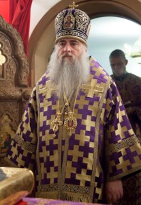 Божественная литургия в храме в честь Воздвижения Честнаго и Животворящего Креста Господня г. Саратова