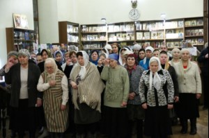 Божественная литургия на Архиерейском подворье — храме во имя преподобного Серафима Саровского г.Саратова