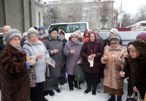 Освящены кресты и купола храма во имя великомученицы Екатерины г. Саратова