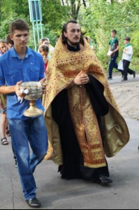 В лагере «Солнечный» прошел традиционный крестный ход