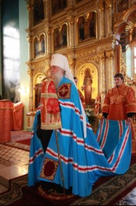 Всенощное бдение в Духосошественском кафедральном соборе Саратова