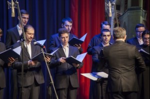 Состоялся концерт Архиерейского хора в г. Салехарде