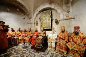 Божественная литургия в Базилике святителя Николая, архиепископа Мир Ликийских, чудотворца, в г. Бари (Италия) и торжественная передача частицы мощей святителя Николая для принесения в Россию