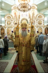 Божественная литургия в храме во имя Всех Святых, в земле Российской просиявших, г. Саратова