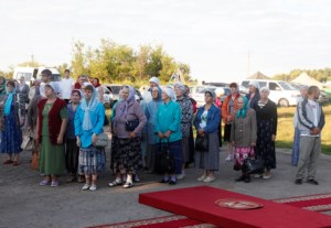 Божественная литургия в Вавиловом Доле