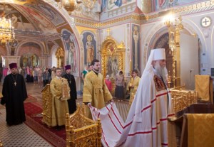 Божественная литургия в Свято-Троицком кафедральном соборе г.Саратова
