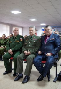 Священник принял участие в проводах выпускников на военную службу