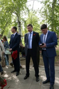 Митрополит Лонгин принял участие в торжественных мероприятиях в парке Победы на Соколовой горе