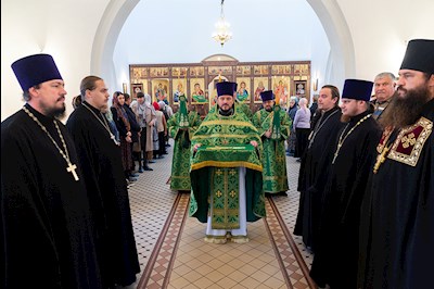 Божественная литургия в храме преподобного Сергия Радонежского г. Саратова