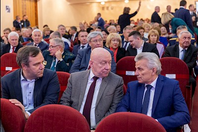 Митрополит Лонгин принял участие в торжественном мероприятии ко Дню народного единства