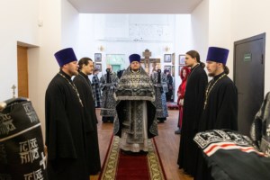Литургия Преждеосвященных Даров в храме во имя святителя Митрофана Воронежского г. Саратова