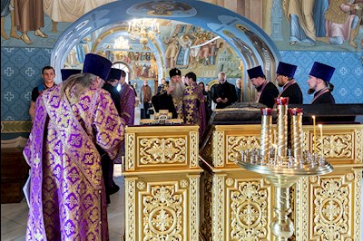 В Саратове и Покровске прошел автомобильный крестный ход со святынями Саратовской митрополии