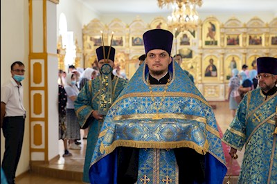 Всенощное бдение в храме в честь Казанской иконы Божией Матери р.п. Татищево