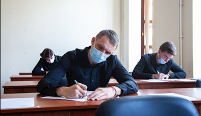 В Саратовской православной духовной семинарии начались вступительные испытания