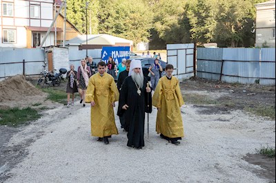 Божественная литургия в храме святителя Тихона, Епископа Воронежского, Задонского чудотворца г. Саратова