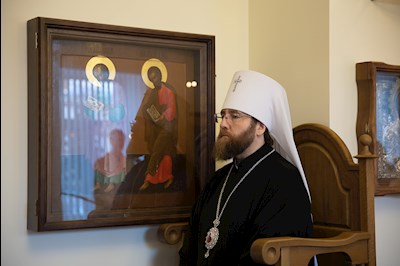 Совершена панихида по саратовским святителям