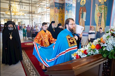 Митрополит Игнатий совершил всенощное бдение в Свято-Никольском мужском монастыре г. Саратова