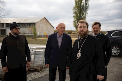 В поселке Лопуховка завершено возведение здания храма