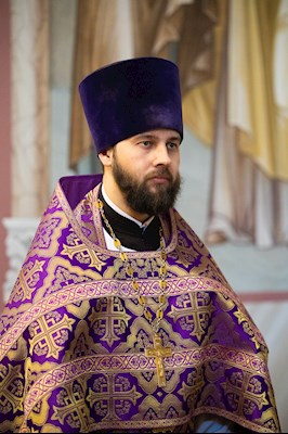 Митрополит Игнатий совершил вечернюю Литургию Преждеосвященных Даров в Свято-Троицком кафедральном соборе г. Саратова