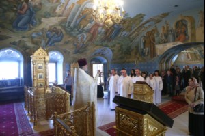 Крещальная литургия в Свято-Троицком кафедральном соборе г.Саратова