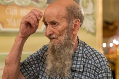 Митрополит Игнатий совершил ночную Божественную литургию в Покровском соборе г. Саратова