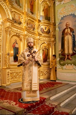 Митрополит Игнатий совершил Божественную литургию и молебен на новый год в Покровском соборе г. Саратова