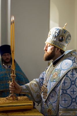 Митрополит Игнатий совершил Божественную литургию в храме святого апостола и евангелиста Иоанна Богослова с. Казанла Базарно-Карабулакского района