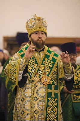 Архиереи Саратовской митрополии совершили Божественную литургию в соборном храме святого благоверного князя Александра Невского г. Ртищево