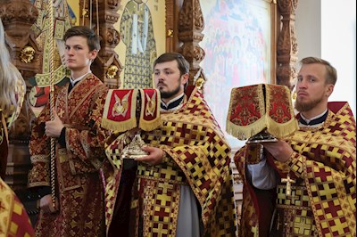 Божественная литургия в храме новомучеников и исповедников Саратовских г. Саратова