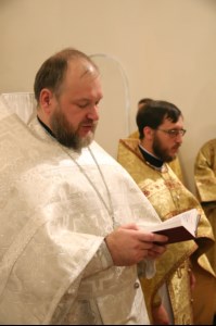 Божественная литургия в храме в честь Покрова Пресвятой Богородицы р.п. Новые Бурасы