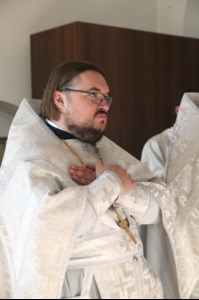 Божественная литургия в храме во имя Архангела Михаила с. Михайловка Саратовского района