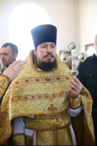 Божественная литургия в храме святителей Василия Великого, Григория Богослова, Иоанна Златоуста г.Саратова
