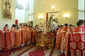 Божественная литургия в храме в честь Покрова Пресвятой Богородицы г. Саратова