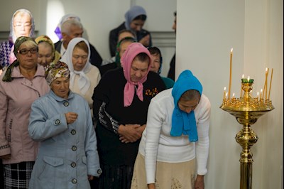 Митрополит Игнатий совершил Божественную литургию в храме святого апостола и евангелиста Иоанна Богослова с. Казанла Базарно-Карабулакского района
