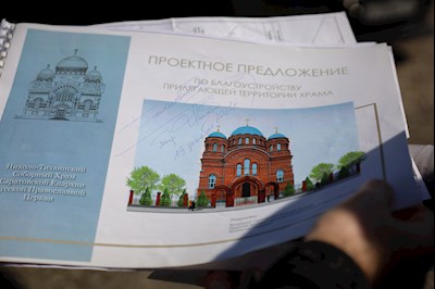 Митрополит Игнатий совершил объезд саратовских храмов