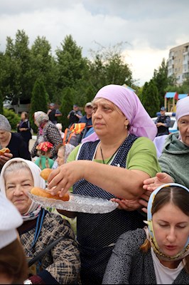 Митрополит Игнатий совершил Литургию в храме великомученика Георгия Победоносца г. Саратова