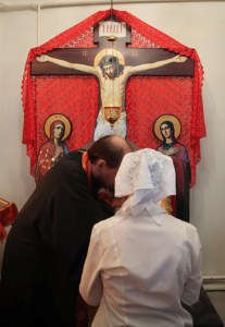 Божественная литургия в храме во имя святого апостола и евангелиста Иоанна Богослова г.Саратова