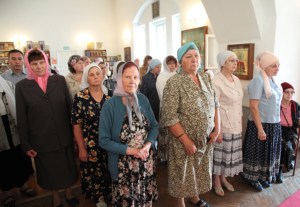 Божественная литургия в Спасо-Преображенском мужском монастыре Саратова