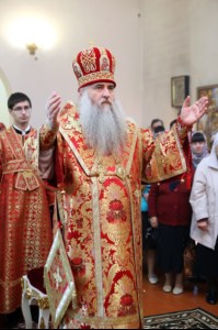 Божественная литургия в храме в честь Покрова Пресвятой Богородицы р.п. Новые Бурасы