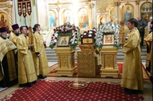 Встреча святых мощей святого равноапостольного князя Владимира и Всенощное бдение в храме в честь Покрова Пресвятой Богородицы г.Саратова